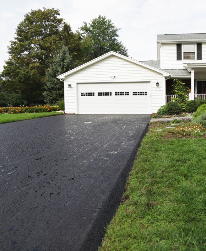 Blacktop Driveway Surface